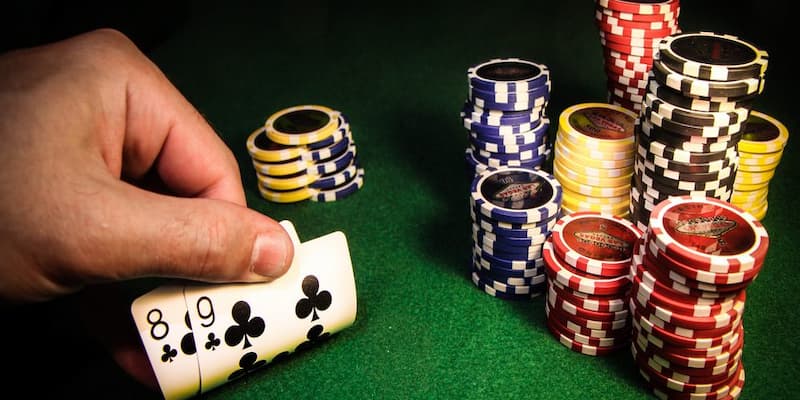 Thứ tự ăn Poker Thứ tự ăn Poker: các giai đoạn chính trong Poker